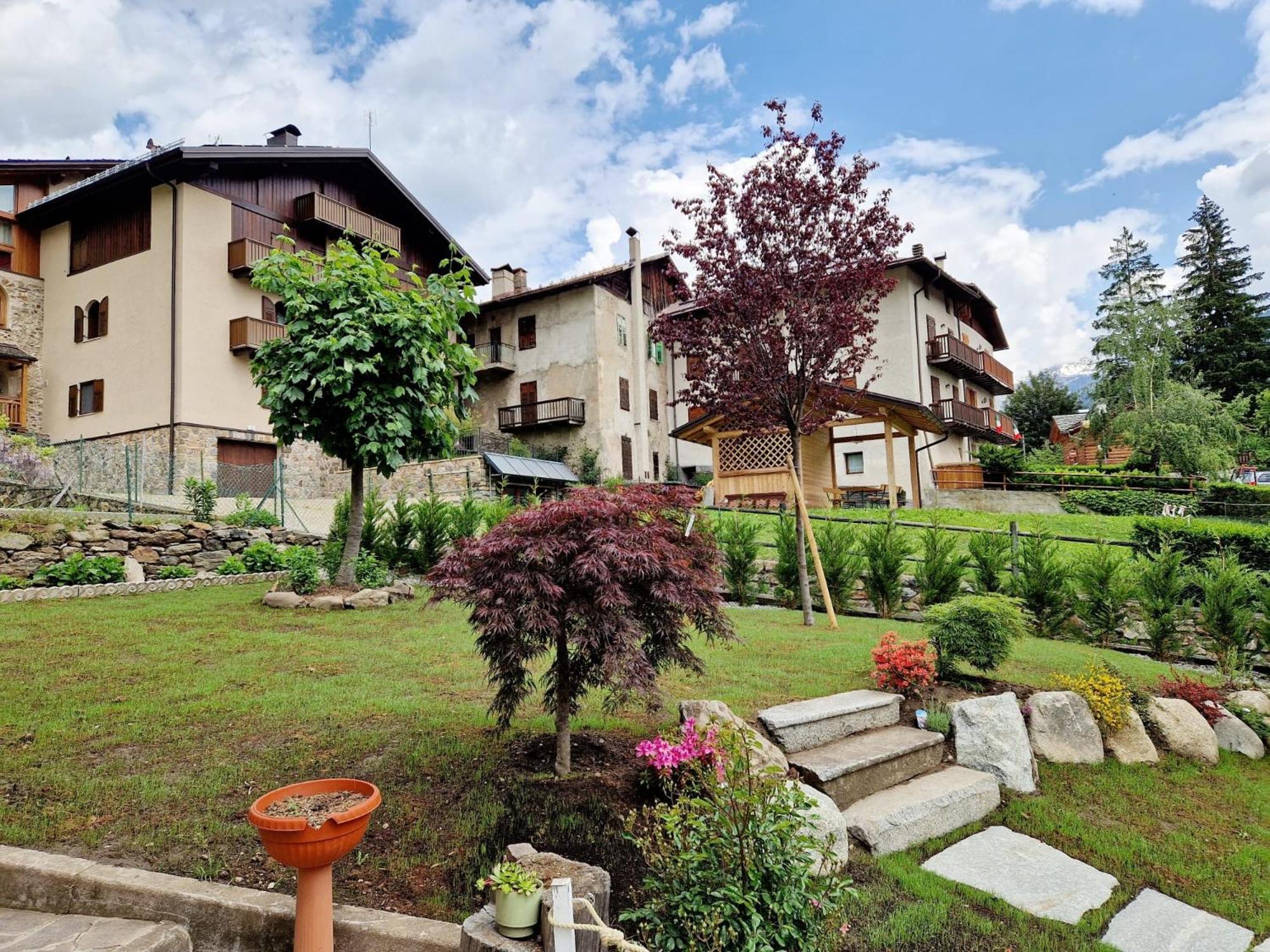 B&B Villa Paradiso Mezzana  Eksteriør billede