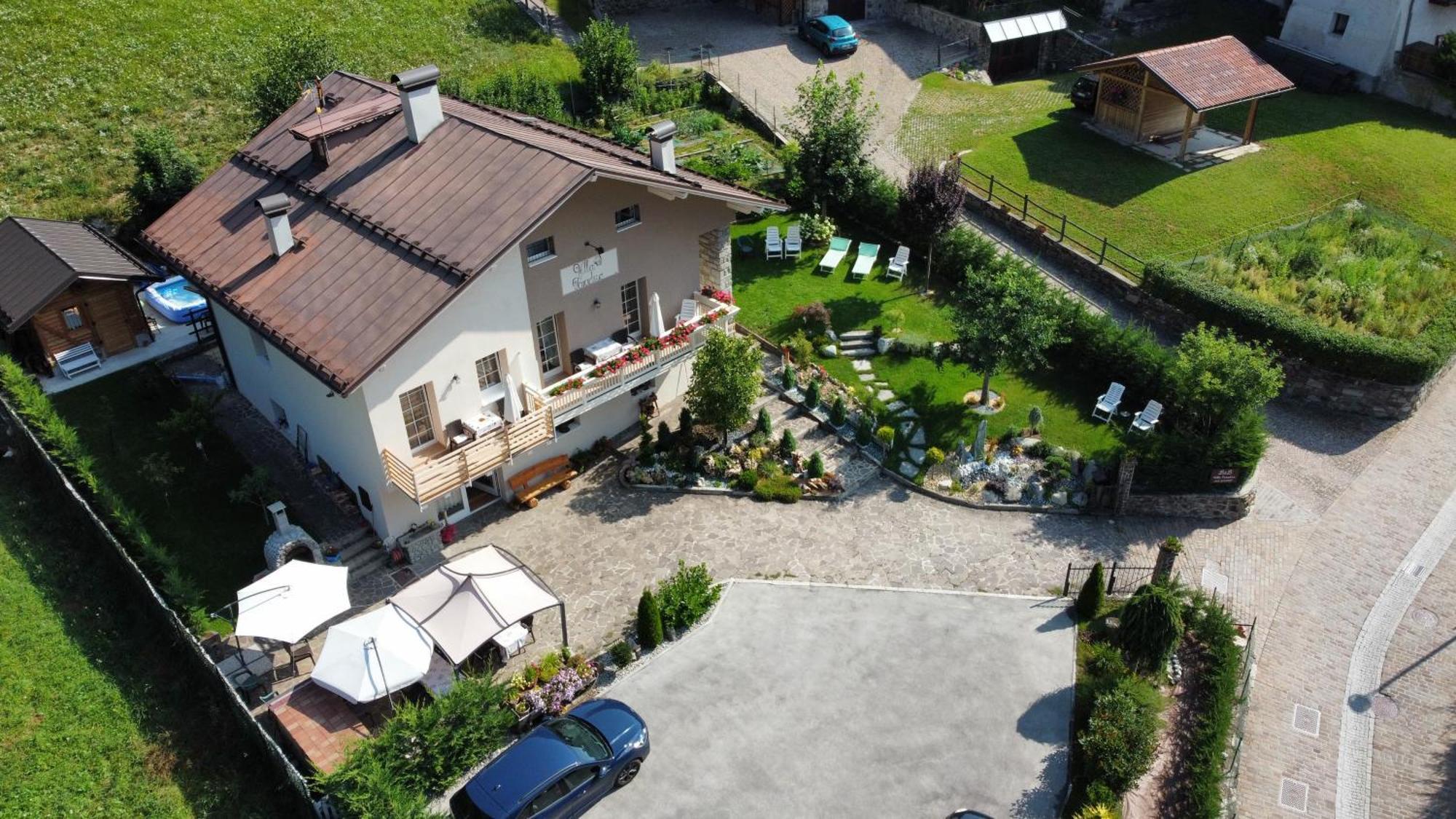 B&B Villa Paradiso Mezzana  Eksteriør billede