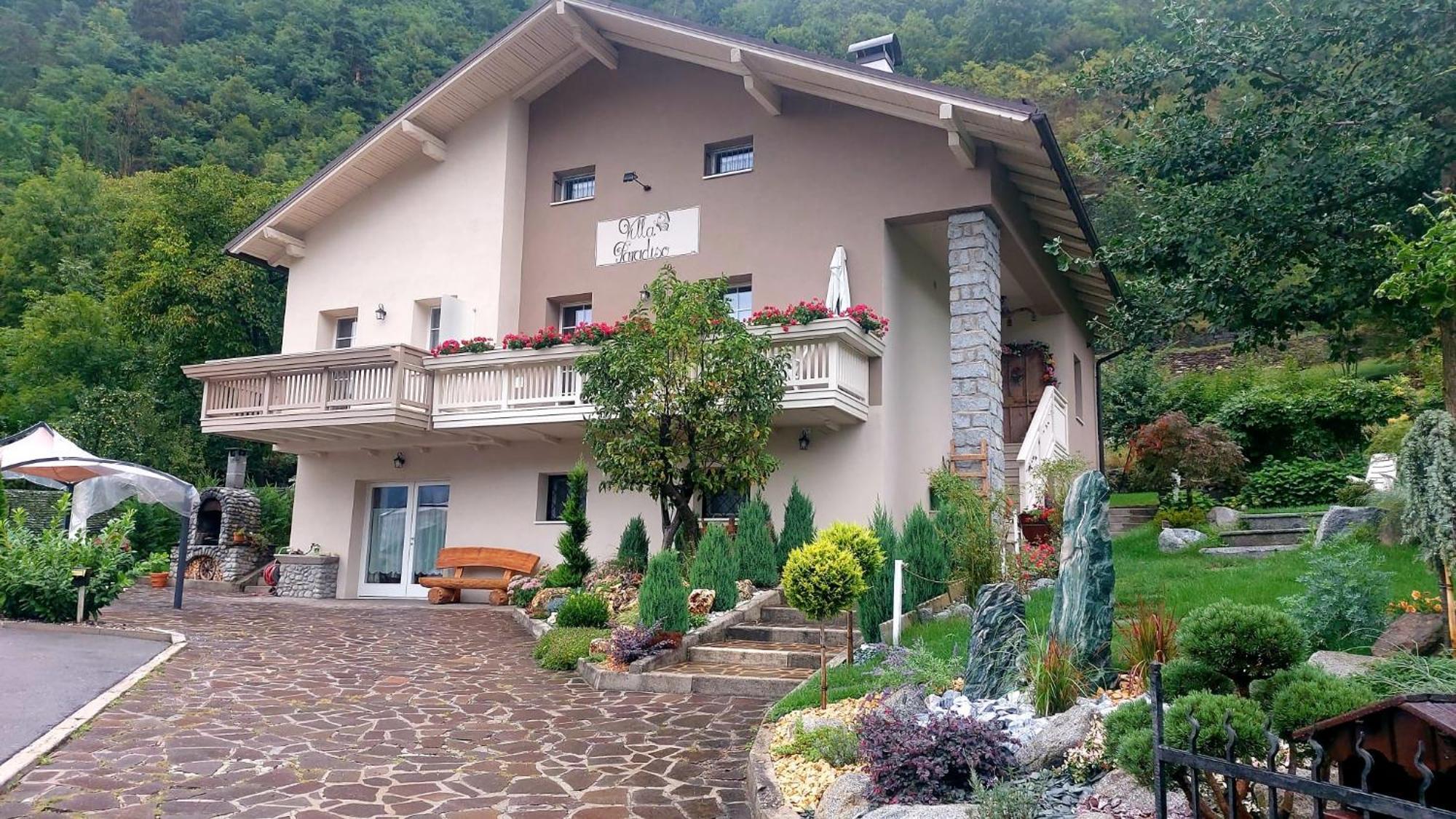 B&B Villa Paradiso Mezzana  Eksteriør billede